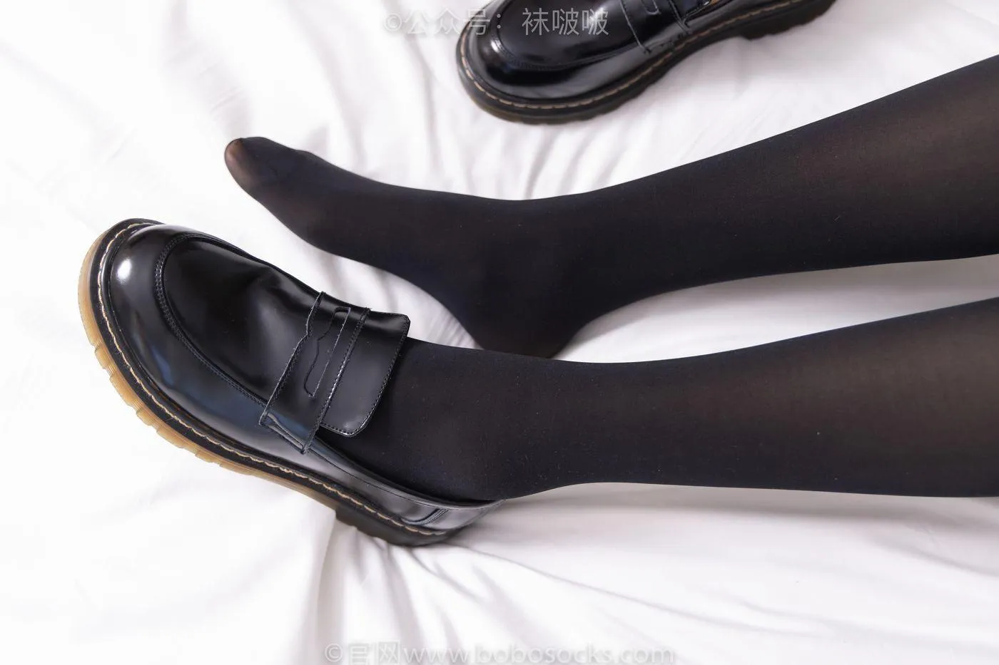 [BoBoSocks袜啵啵]NO.060 小甜豆-JK制服、皮鞋、厚黑丝 [131P]插图7